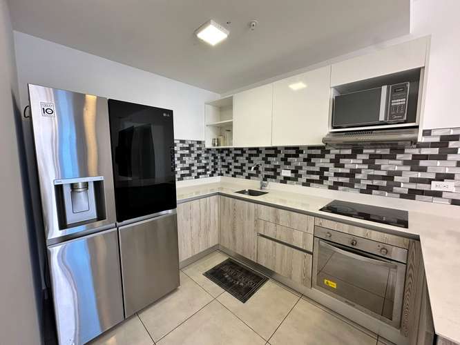 Alquiler de Penthouse Amueblado - Nucleo Sabana