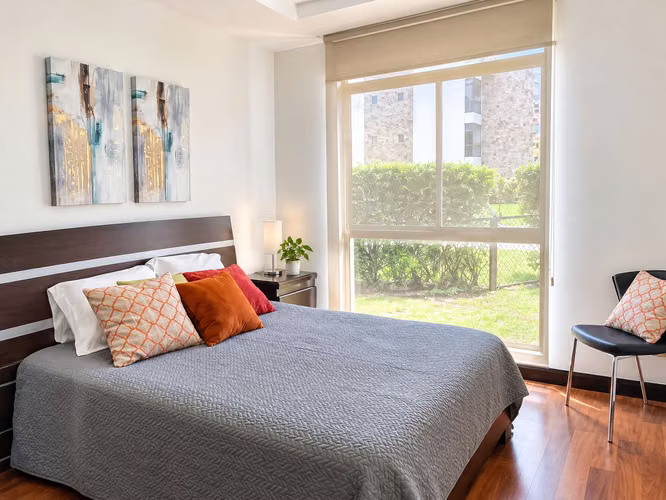 Venta de Apartamento de 80 m² con salida directa al Lago en , Santa Ana- Rio Oro - Imagen 3