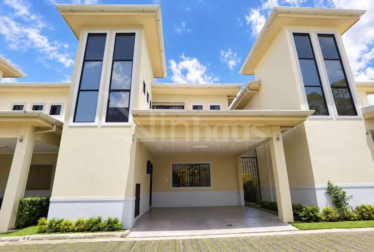 Venta de Casa en Condominio, Altamonte, Curridabat