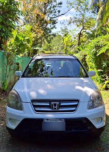 Honda CR-V 2005 4x4 manual, llantas nuevas, Dekra al día