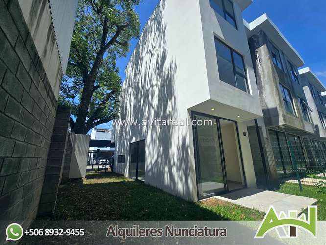 Casa en condominio HOM Living | Lindora Pozos Santa Ana