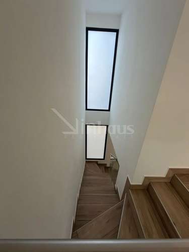 Venta de casa en condominio en Guachipelin - Imagen 9