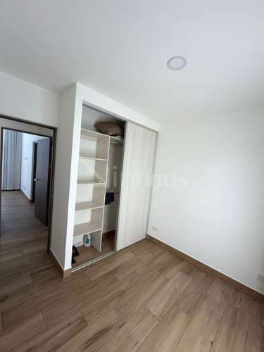 Venta de casa en condominio en Guachipelin - Imagen 11
