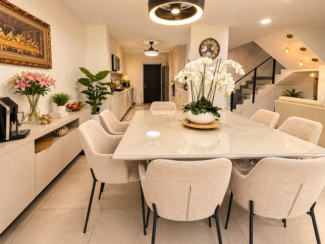 Venta de Casa de Lujo en Condominio Parques del Sol - Imagen 12