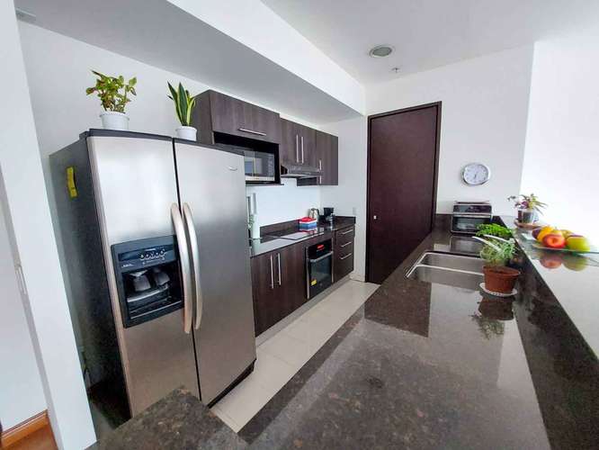 Venta de apartamento Torre en Nunciatura, con espacio de independiente