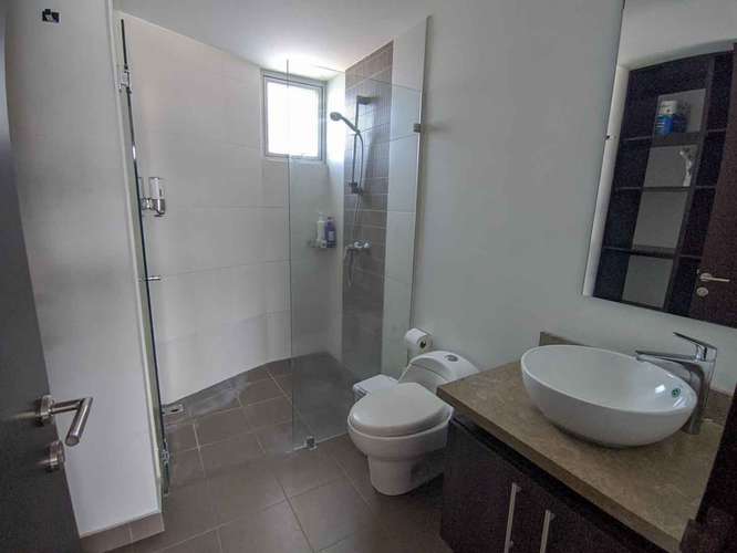 Venta de apartamento Torre en Nunciatura, con espacio de independiente