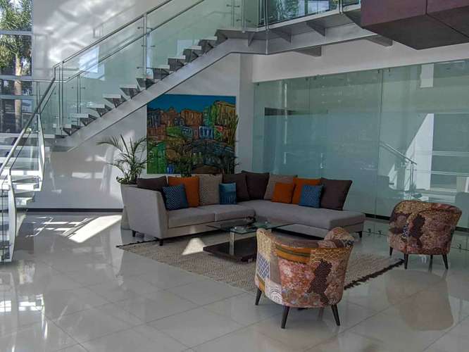 Venta de apartamento Torre en Nunciatura, con espacio de independiente