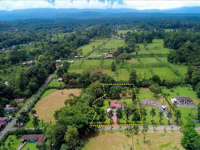 Venta de Casa en terreno de 5.000 m², en condominio del Caribe costarricense - Imagen 2