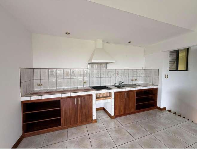 Casa de 4 dormitorios en San Rafael, Heredia, con vista a las montañas. G.A. - Imagen 9