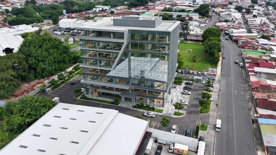 SE VENDE LOTE DE USO INDUSTRIAL Y COMERCIAL EN TIBAS - Imagen 5