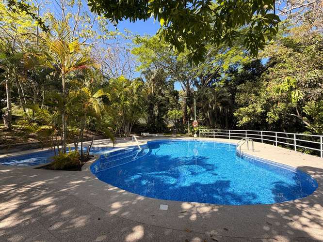 Se vende Lote 630m2 100% en Condominio con amplias zonas verdes y seguridad 24/7 - Imagen 6