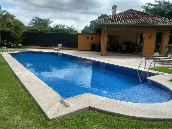 Venta apartamento en condominio, San Rafael de Escazú, a 3 minutos de Escazú Village! - Imagen 11