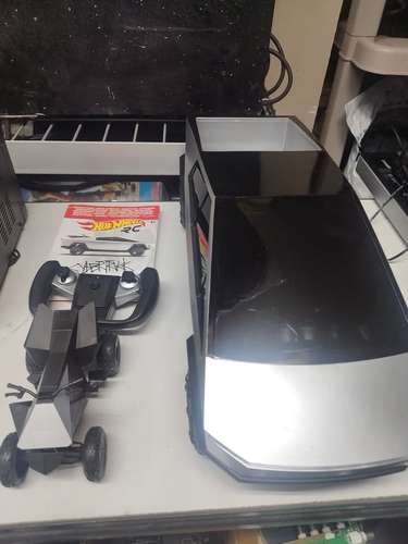 Carro de control remoto marca Hot Wheels edición limitada Tesla Cybertruck, escala 1:10 R/C asch