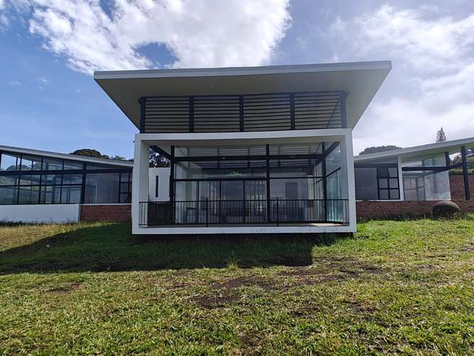 VENTA DE CASA DE LUJO EN SAN RAFAEL DE HEREDIA – 7.300 M² DE TERRENO  - Imagen 10