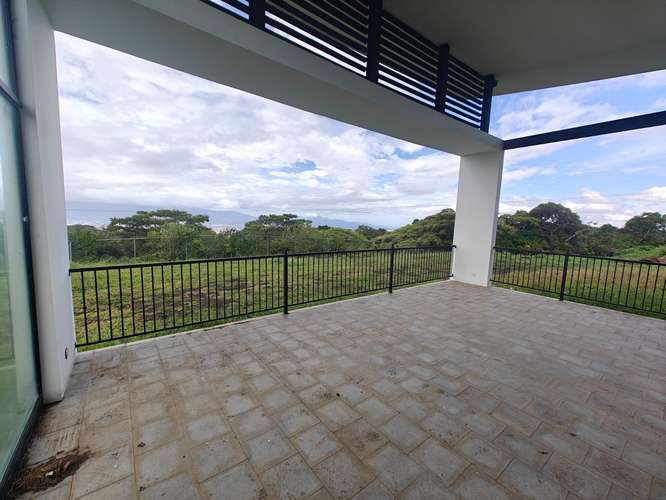 VENTA DE CASA DE LUJO EN SAN RAFAEL DE HEREDIA – 7.300 M² DE TERRENO  - Imagen 4