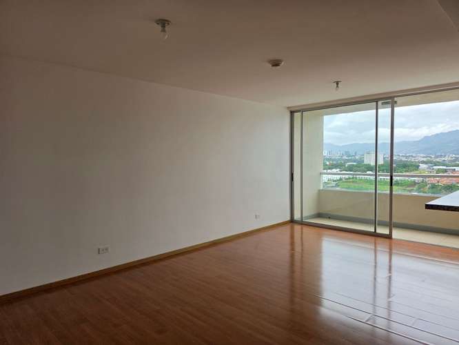 Oportunidad Venta Apartamento Vista Valle Central en Bellavista, Ulloa, Heredia - Imagen 2