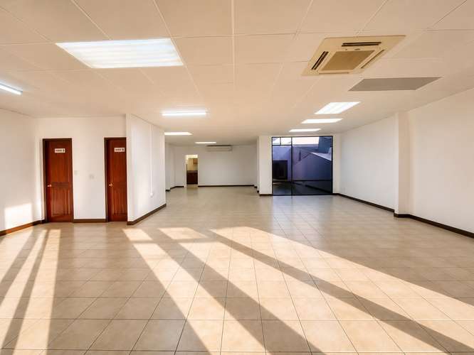 Oficina de 320 m2 en Paseo Colón x Pizza Hut - Imagen 2