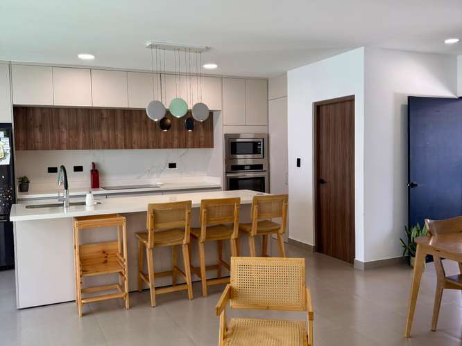 EXCLUSIVA CASA CONTEMPORÁNEA EN CONDOMINIO NAIA | GUACHIPELIN, ESCAZÚ SRM - Imagen 6