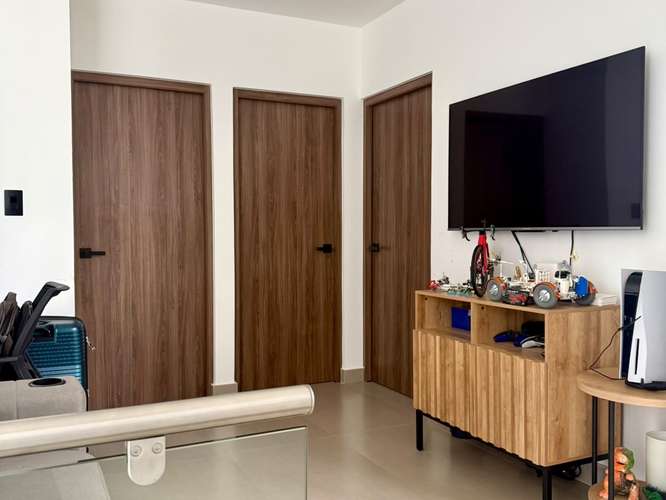 EXCLUSIVA CASA CONTEMPORÁNEA EN CONDOMINIO NAIA | GUACHIPELIN, ESCAZÚ SRM - Imagen 10