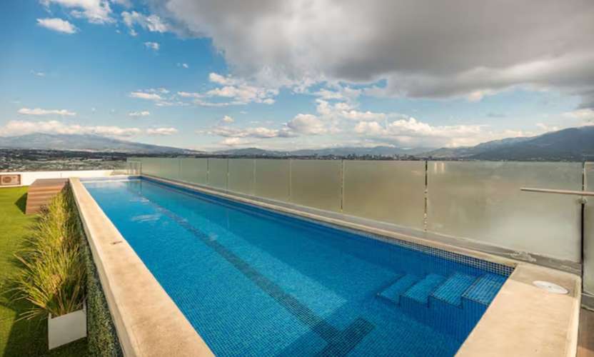 Alquiler de Apartamento 2 Habitaciones, 2 Baños, 2 Parqueos en Bellavista, Ulloa, Heredia