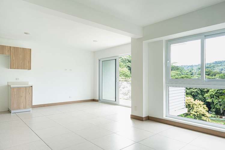 Apartamento de 2 Habitaciones en Punta Esmeralda, Punta Leona, Frente a Playa Mantas - Imagen 8