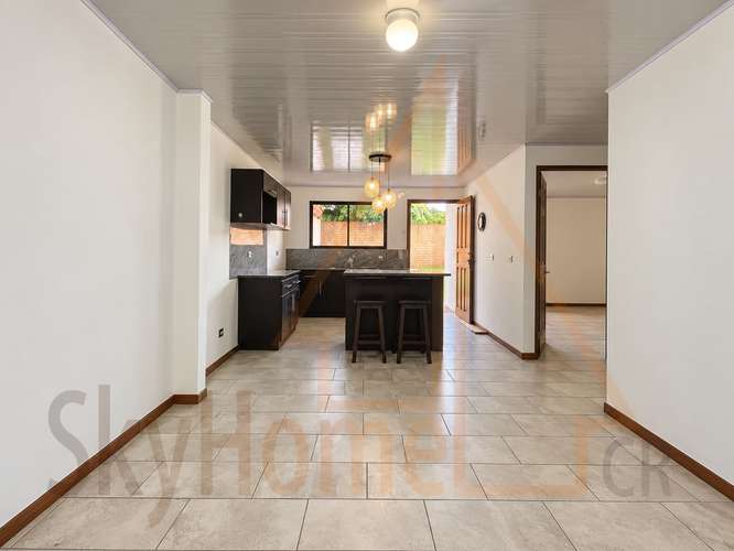 998877 / Apartamento tipo casa en alquiler / Tres Ríos / Planta baja / Jardín - Imagen 2