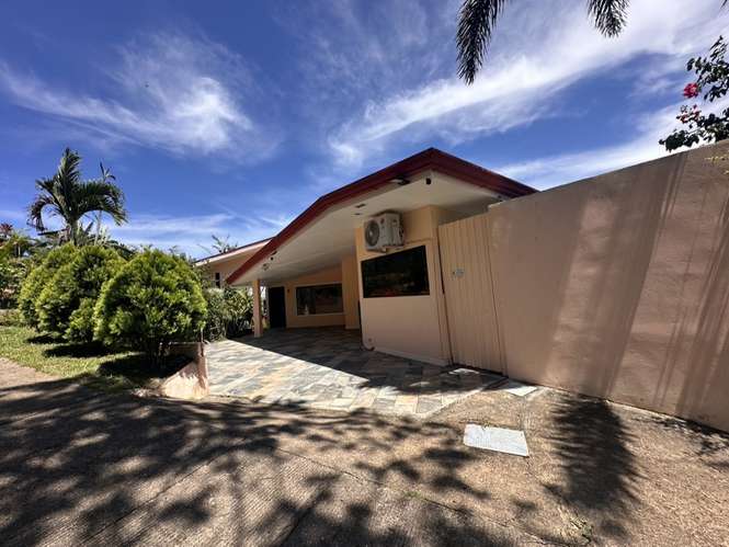 Casa Amueblada en Venta, Grifo Alto Puriscal