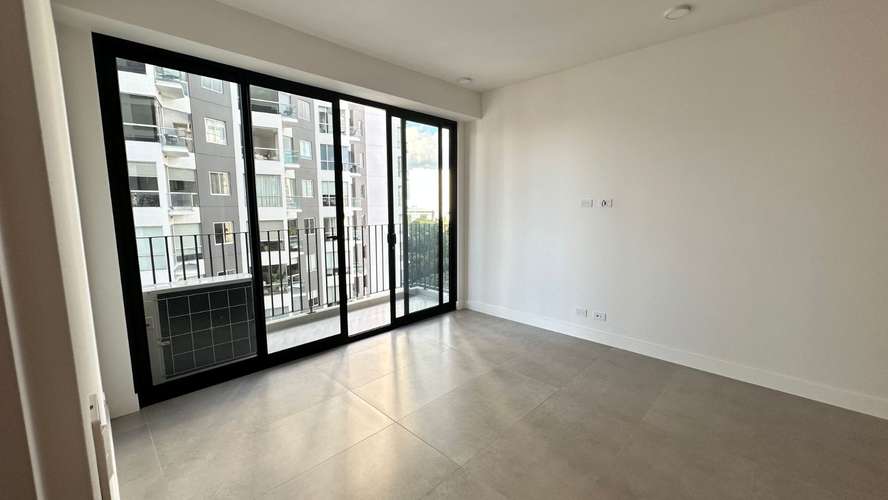 Apartamento de 1 Habitación con Vista Directa al Parque del Perú, en San José - Imagen 9
