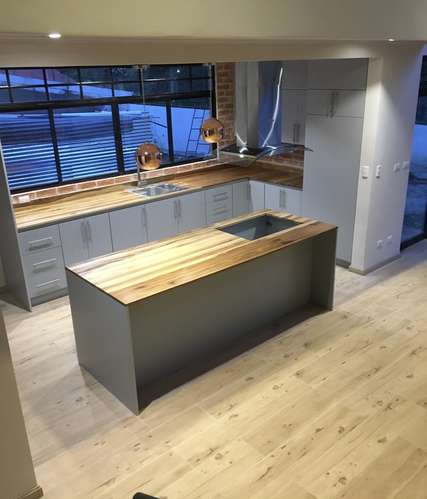 Mueble de Cocina en Melamina y Madera - precio negociable 