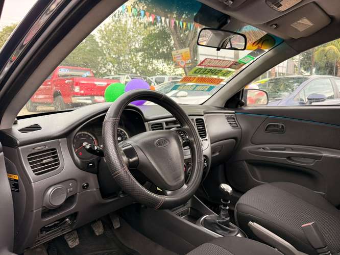 KIA RIO LX-2009-MANUAL-CAJA 5TA-3.675.000