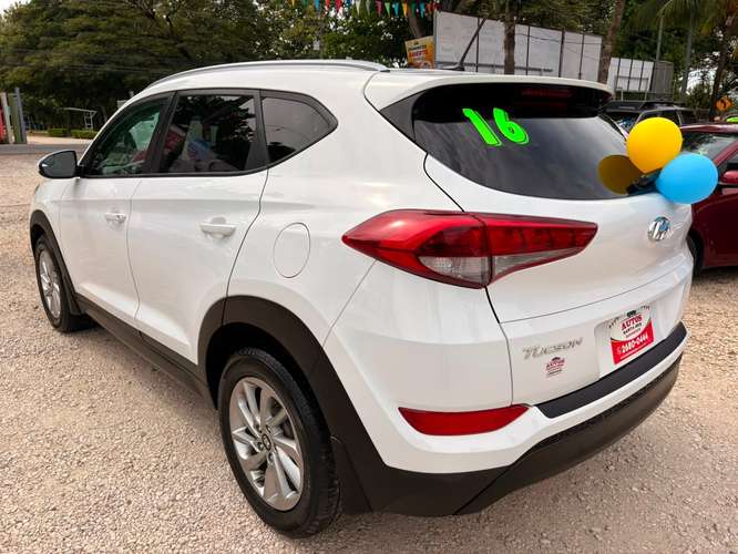 HYUNDAI TUCSON-2016-AUTO-SHIFT TRONIC-4X2-9.375.000 - Imagen 3