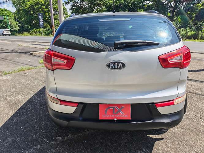 Kia Sportage año 2011 - Imagen 4