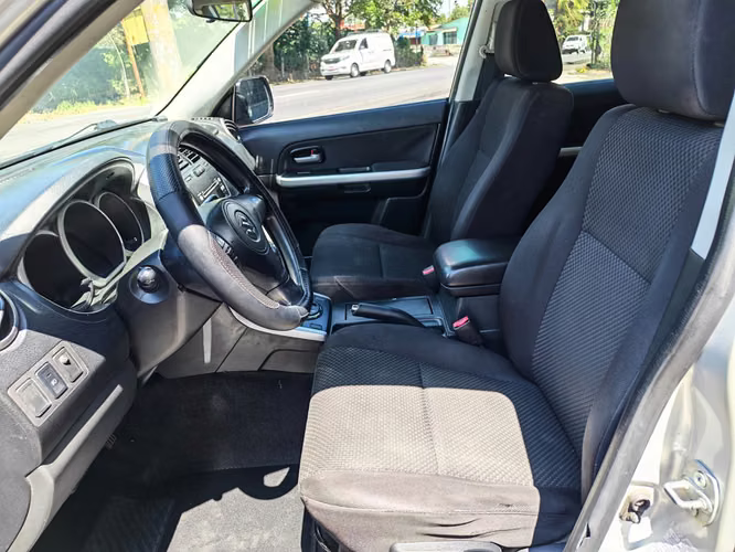 Suzuki Grand Vitara año 2011