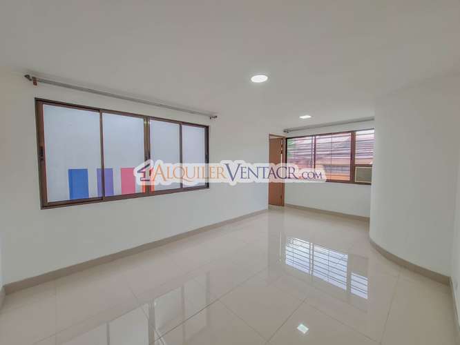 APARTAMENTO + BODEGA (CON USO SUELO ZMRC) EN SABANA SUR X TORRE UNIVERSAL - Imagen 14