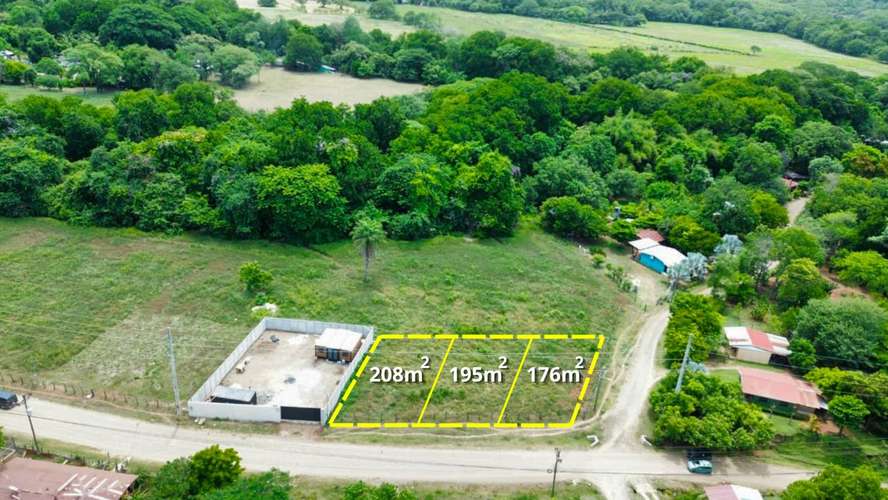 Lote en Santa Cruz - 176 m² - ₡10,000,000