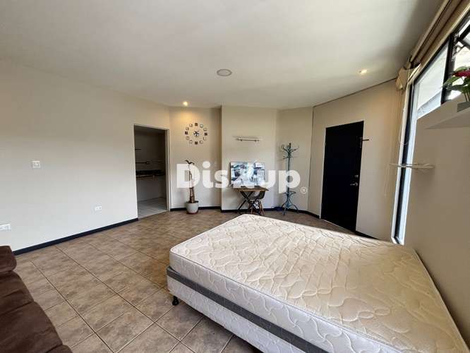 Alquiler de estudio semiamueblado. C/servicios. Barrio Dent, San Pedro
