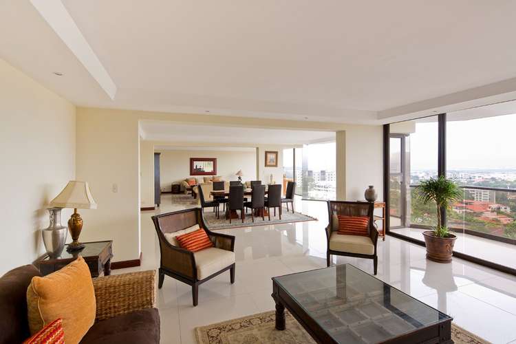 LUJOSOS APARTAMENTOS CON VISTA EN BELLO HORIZONTE ESCAZU