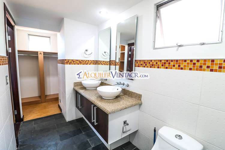 APARTAMENTO DE 3 HABIT. EN GUACHIPELIN ESCAZU - Imagen 14