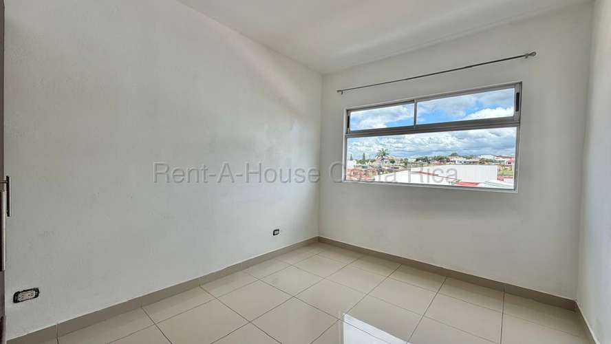 Oportunidad: Apartamento en Venta en Heredia - Imagen 9