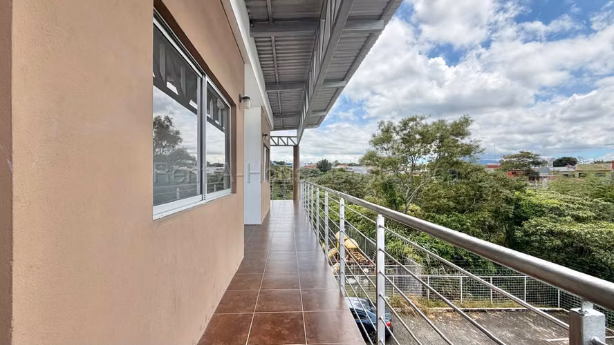 Oportunidad: Apartamento en Venta en Heredia - Imagen 2