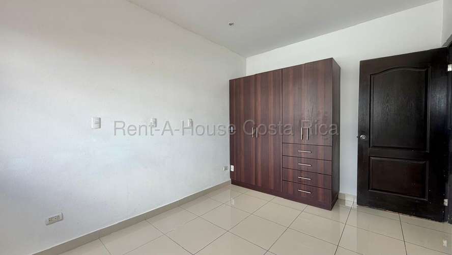 Oportunidad: Apartamento en Venta en Heredia - Imagen 11