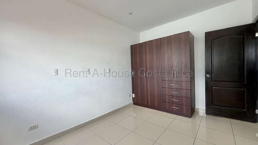 Oportunidad: Apartamento en Venta en Heredia - Imagen 14