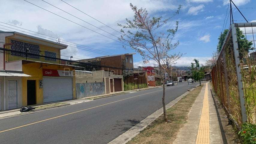 EDIFICIO COMERCIAL-RESIDENCIAL - Imagen 20