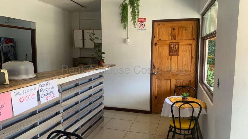 EDIFICIO COMERCIAL-RESIDENCIAL - Imagen 13