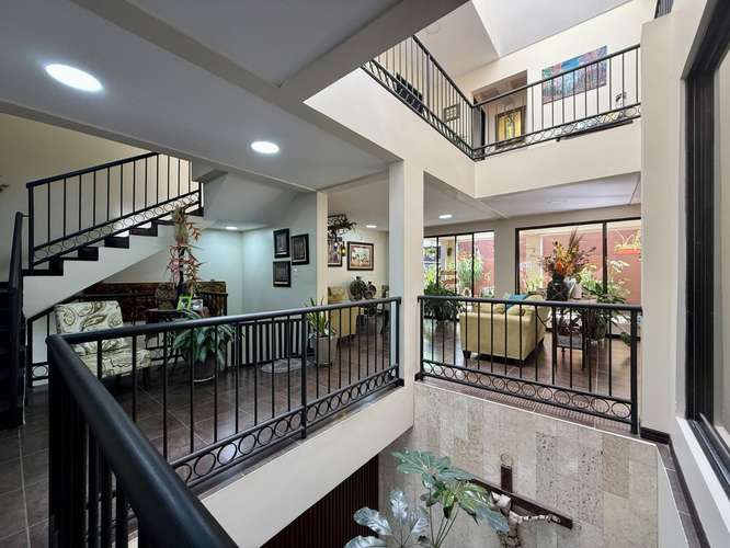 Alquiler de Casa en Condominio Francosta