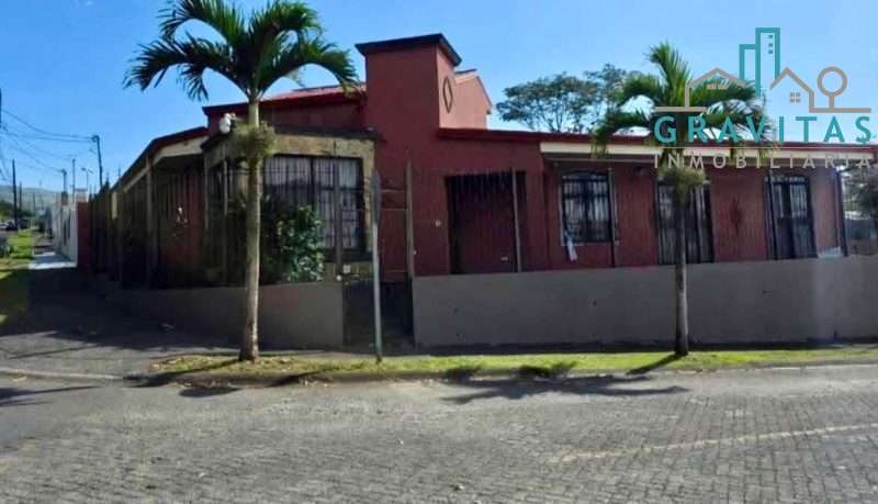 Venta de casa en Ciudad Quesada | 386 m2 | 3 hab | F 747 - Imagen 1