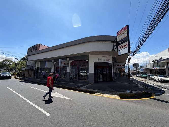 120m2 Sobre La Mejor Calle Heredia Centro  - Imagen 1
