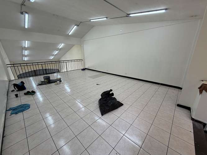 150m2 Sobre La Mejor Calle Principal en Heredia Centro - Imagen 5