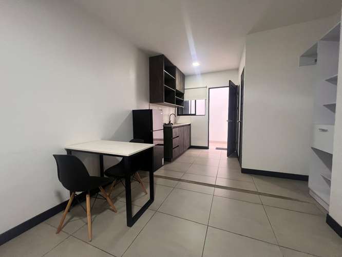 Alquiler de apartamento Tipo Estudio Semi amueblado en San Pedro , Sabanilla con servicios  - Imagen 2