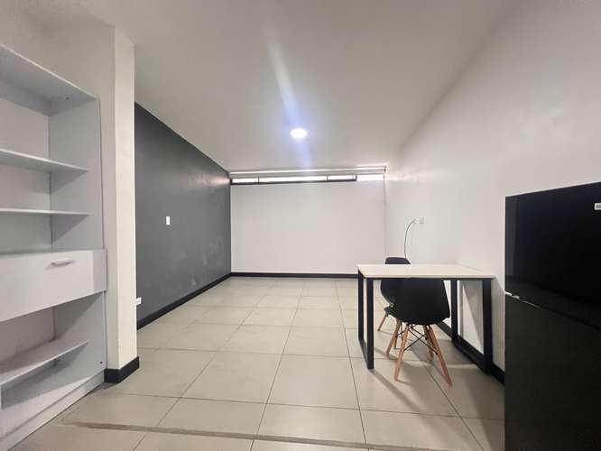 Alquiler de apartamento Tipo Estudio Semi amueblado en San Pedro , Sabanilla con servicios  - Imagen 4